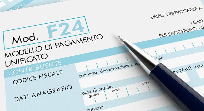 f24-bitcoin-tasse